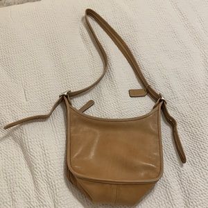 Brown leather coach bag vintage